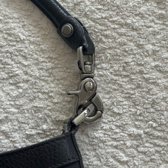 GUCCI Vintage Abbey Black Tote - Picture 8 of 11